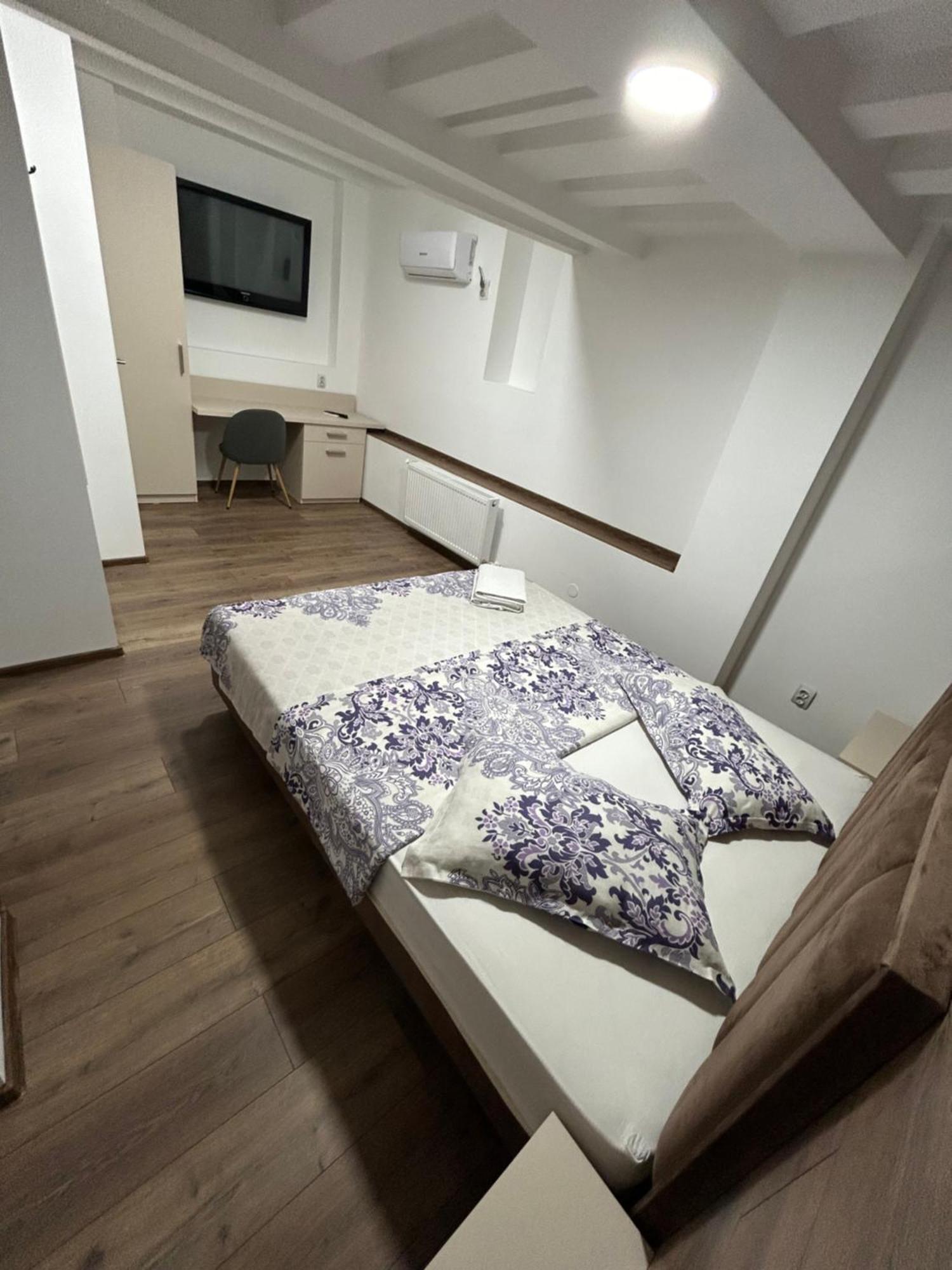 Romana Boutique Bukarest Eksteriør billede
